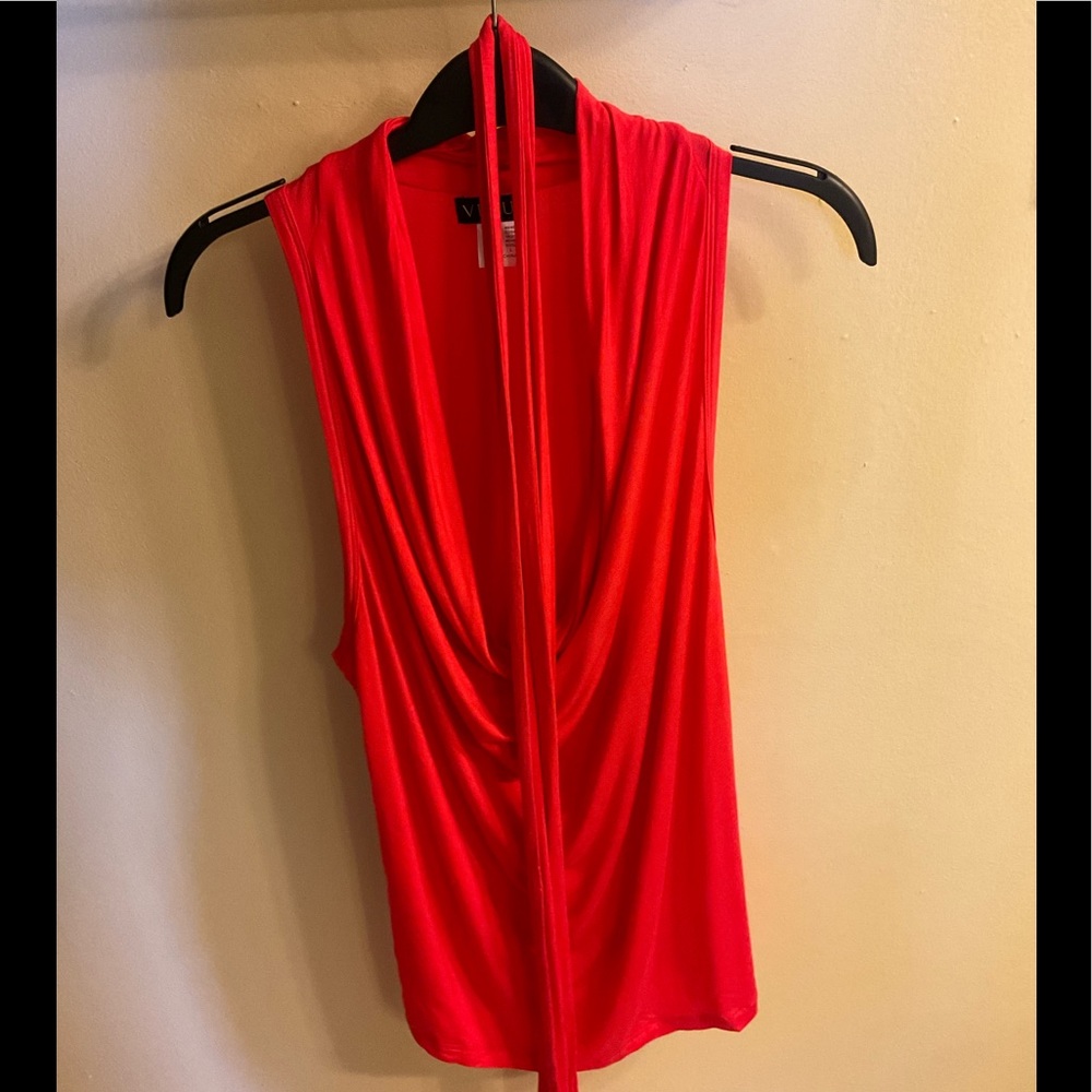 Low Cow Neck tank with belt